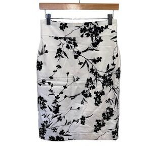 PANIZ High Waisted Floral Pencil Skirt White w/ Black Flowers